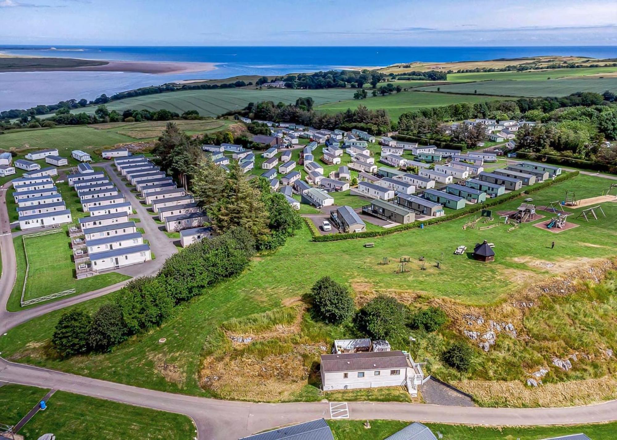 Waren Caravan Park Bamburgh Exterior photo